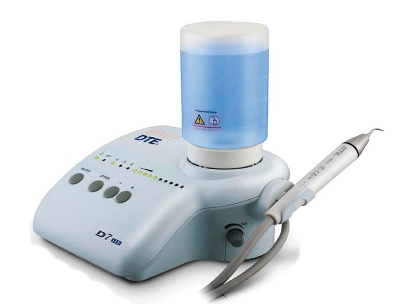 DTE D7 LED Автономный ультразвуковой скалер подсветка, Woodpecker (Китай)